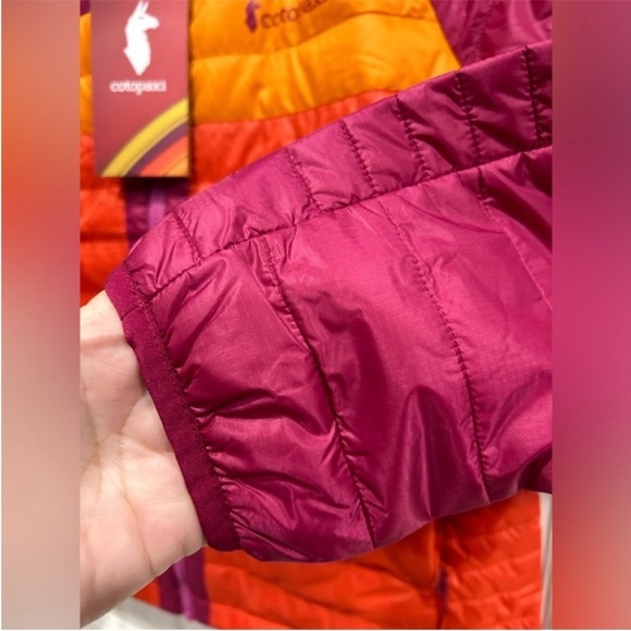 Cotopaxi Women’s XXS Capa Hooded Insulated Puffer Jacket NWT Raspberry Canyon - Picture 4 of 8